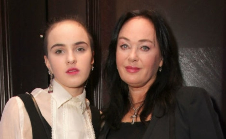 Соцсети. Лариса Гузеева с дочерью