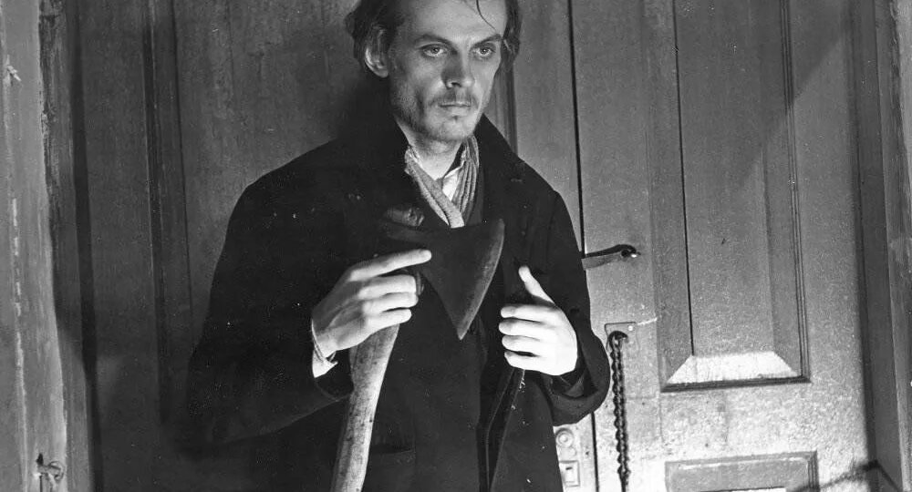 Лужин — возможное будущее Раскольникова в «Преступлении и наказании» Ф.М. Достоевского