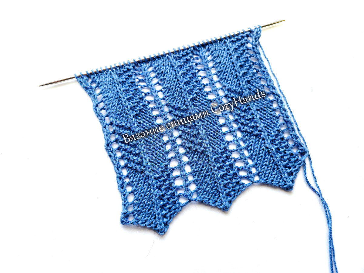 Простой ажурно-рельефный узор спицами