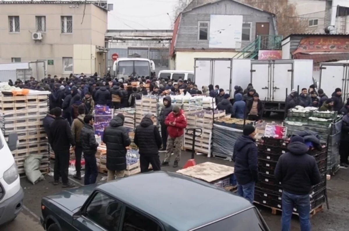    В Свердловской области за год стало меньше иностранцев