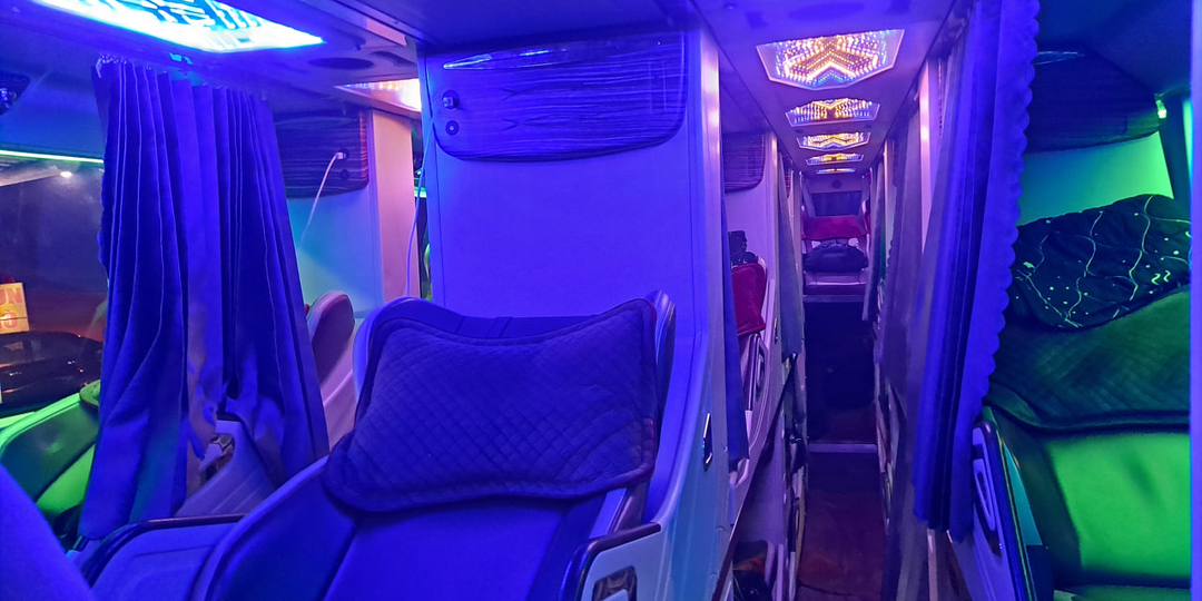 Автобусы со спальными местами - что это и удобно ли вообще?