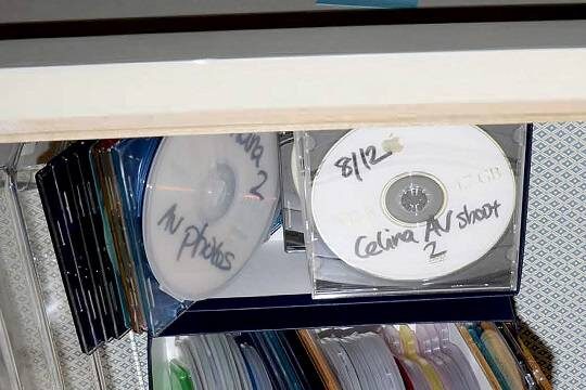    Минюст не скрыл данные десятков жертв Эпштейна в опубликованных документах