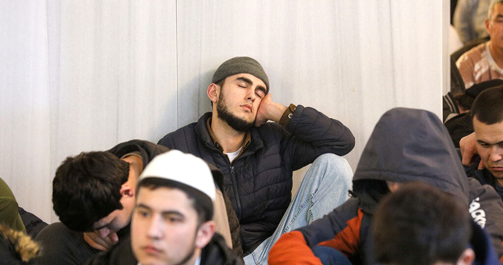 Медведев заявил о необходимости цифрового профиля для всех мигрантов в РФ