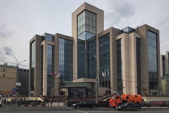    Фонд Carlyle ведет переговоры с инвесторами из ОАЭ по сделке с активами ЛУКОЙЛа