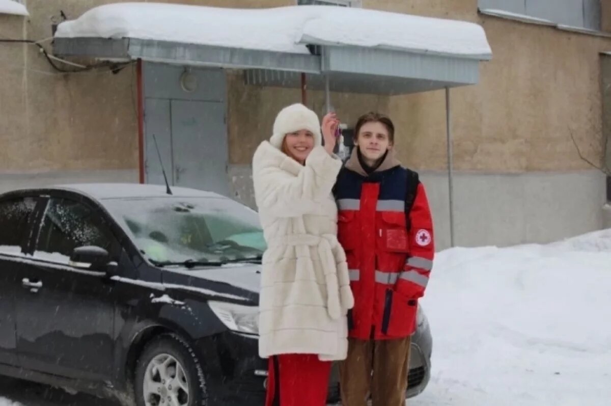    В Североуральске семье медиков дали двухкомнатную квартиру