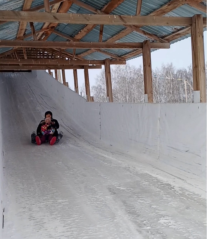 Это мы с братом. 