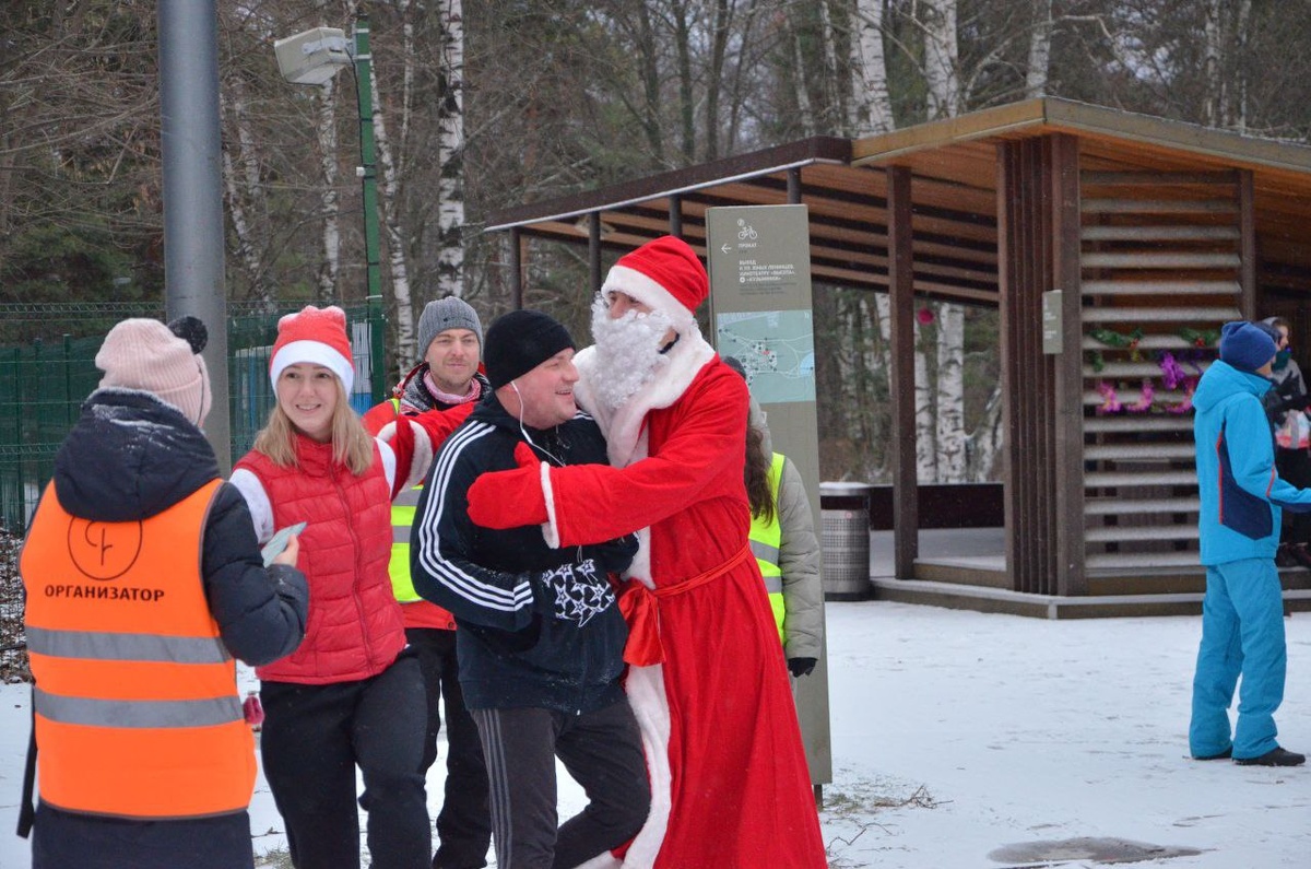 Первая пробежка Артёма (совпадение - это же первый раз в Кузьминках Нади Рыбаковой - напарницы Артёма по пейсерству на Маяках от команды GRI)