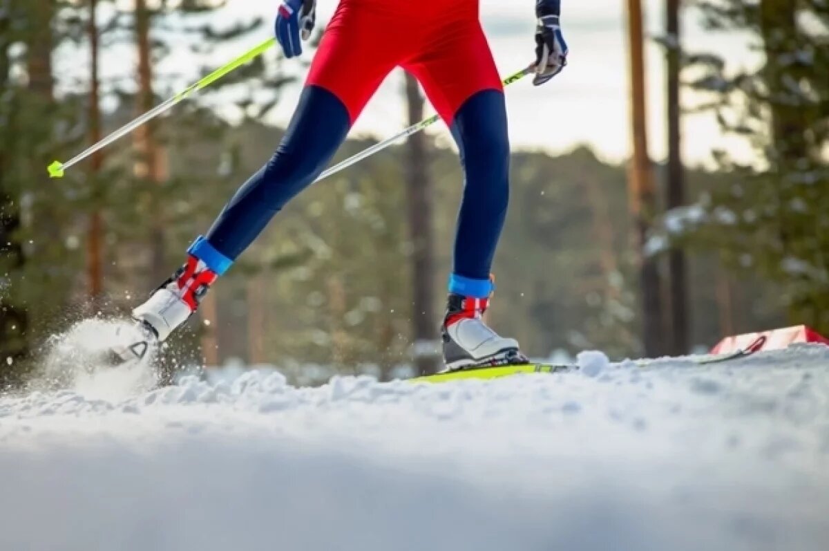    Около тысячи человек собрались на спортивном фестивале в парке Ашмана