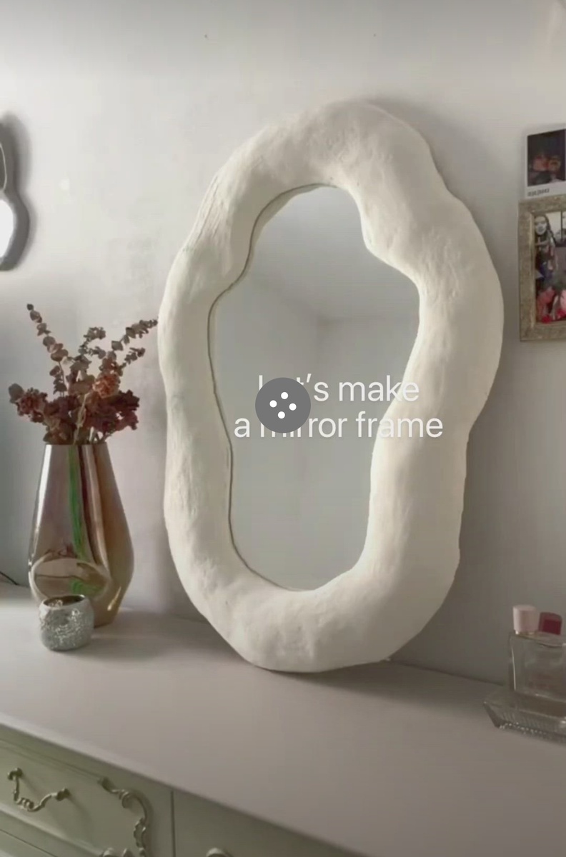 Примерно такое зеркало я хотела изначально. От этой идеи отказалась, но обязательно сделаю такое на даче