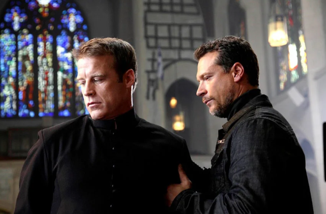 Фрагмент из сериала "Живая мишень"