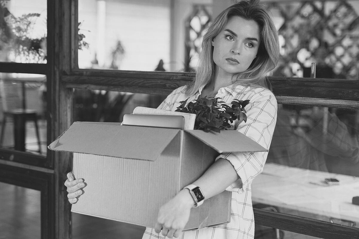 фото freepik С любовью к каждому ,Наташа Эльберг- более 25 лет непрерывно практикующий энергопсихолог, кризисный психолог, синестет, автор книг-бестселлеров , автор методики ментальной трансформации и коррекции любых жизненных ситуаций с помощью специальных энергетических практик. Автор - мастер энергетического таро