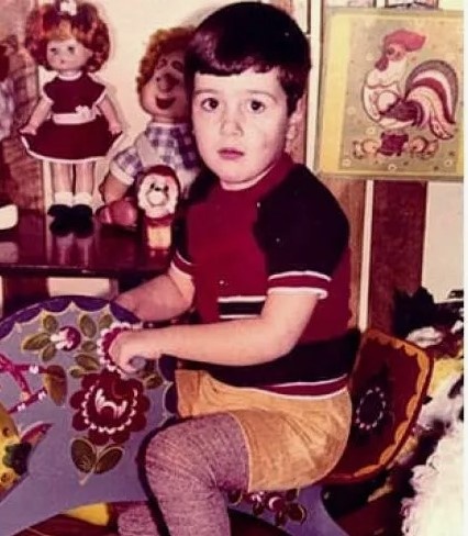 Евгений Папунаишвили уроженец Москвы.