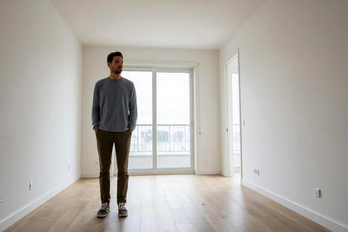 Глава Башкортостана Радий Хабиров на совещании обозначил обеспечение жильем сирот и инвалидов как приоритетную задачу.  Фото: Изображение сгенерировано с помощью ИИ / Светлана Возмилова