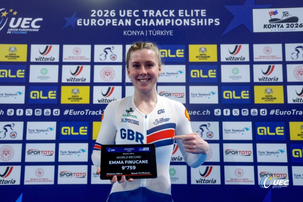    Эмма Финукейн