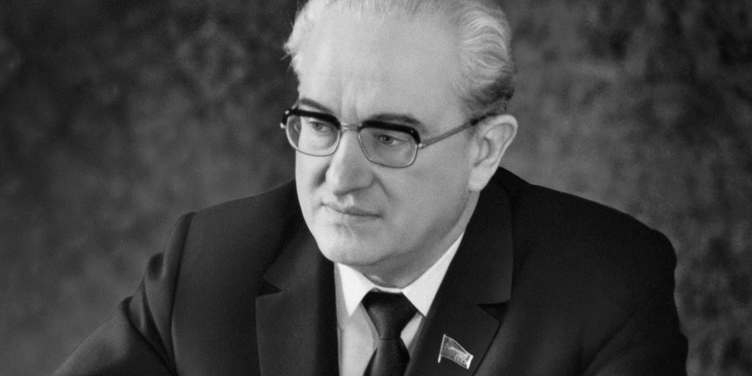 Кардиолог о знаменитости: Юрий Андропов — как почки убили сердце генсека и что это значит для вас