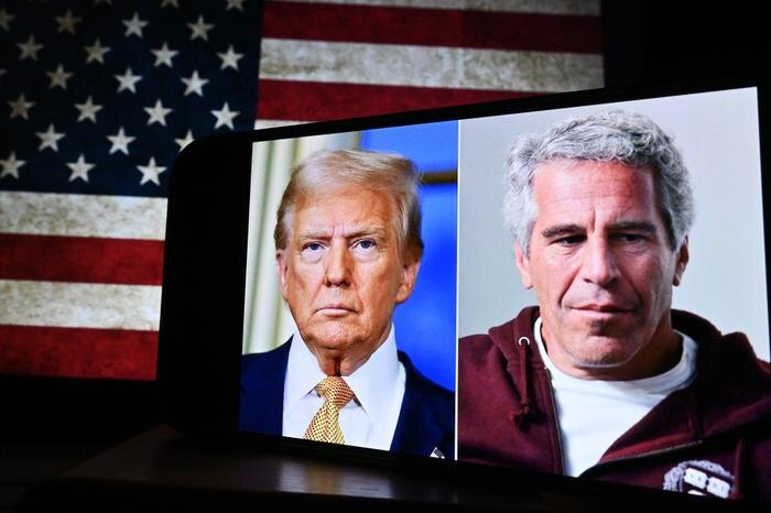 Минюст США опубликовал очередной массив документов, связанных с делом американского финансиста Джеффри Эпштейна. Обложка © Shutterstock / FOTODOM / miss.cabul