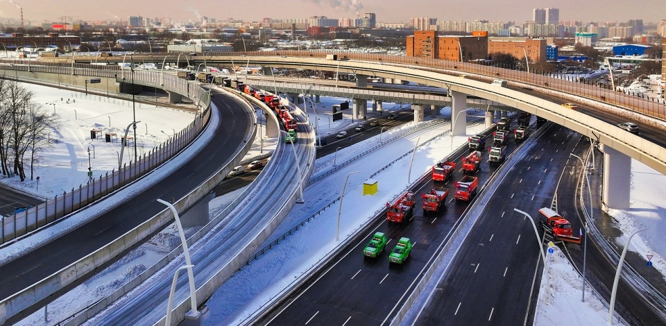     Сергей Собянин открыл путепроводы на пересечении Южной рокады и МСД