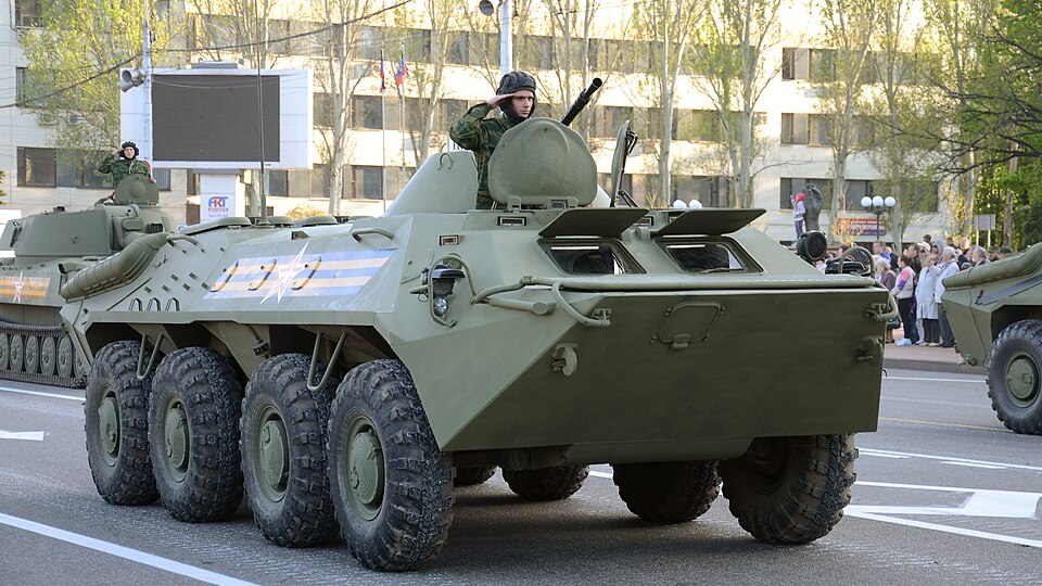 Броня России. Обновлённый «автобус пехоты», БТР-70, 1969