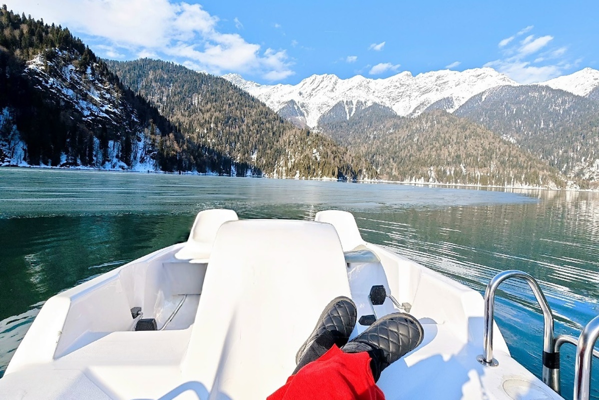 Озеро Рица, Абзазия. Фото скопировано из интернета