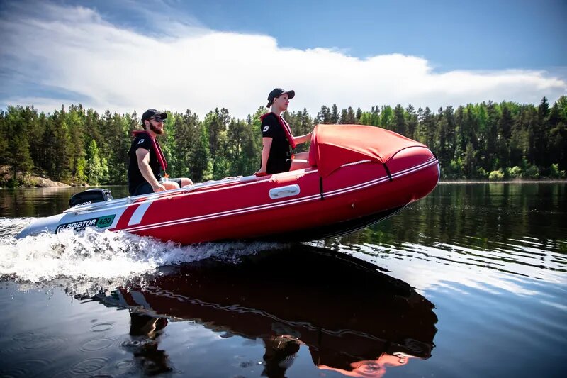 Глиссер: что это такое и как на него выйти