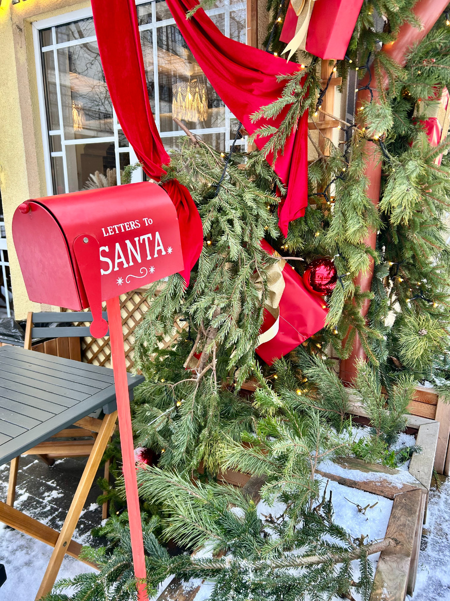 Новогодний Курортный проспект Зеленоградска (фото автора)