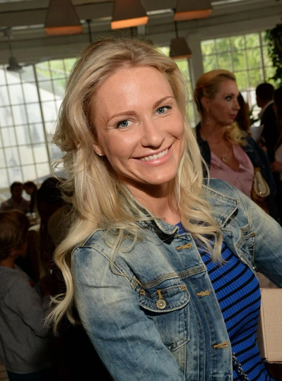 «Показала себя сама» : как Гордон, Товстик и Собчак устроили баталию на Рублёвке с деньгами, угрозами и неожиданными заявлениями