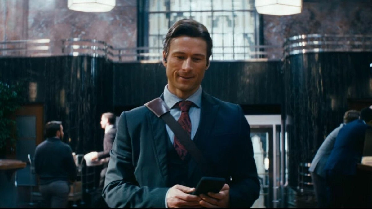 Вышел русский трейлер комедии «Наследник» со звездой «Бегущего человека»