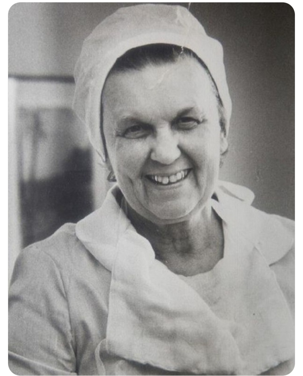 Фото 1  Ангелина Гуськова