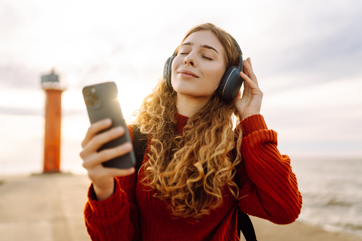 @maxbelchenko/Shutterstock.com 