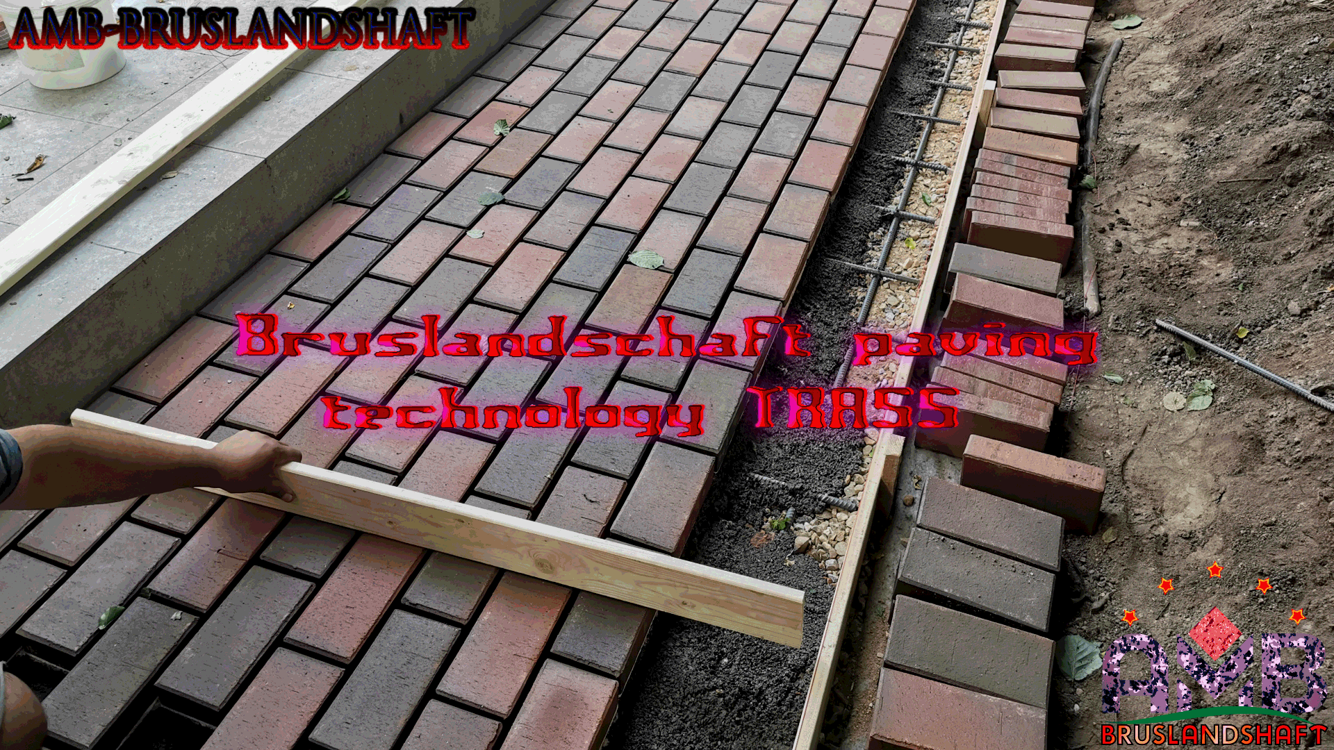 Laying paving stones on the track mortar-Укладка брусчатки на трассовый раствор