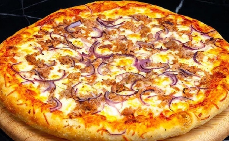 Пицца дома: рецепт с хрустящей корочкой, который легко повторить каждый день