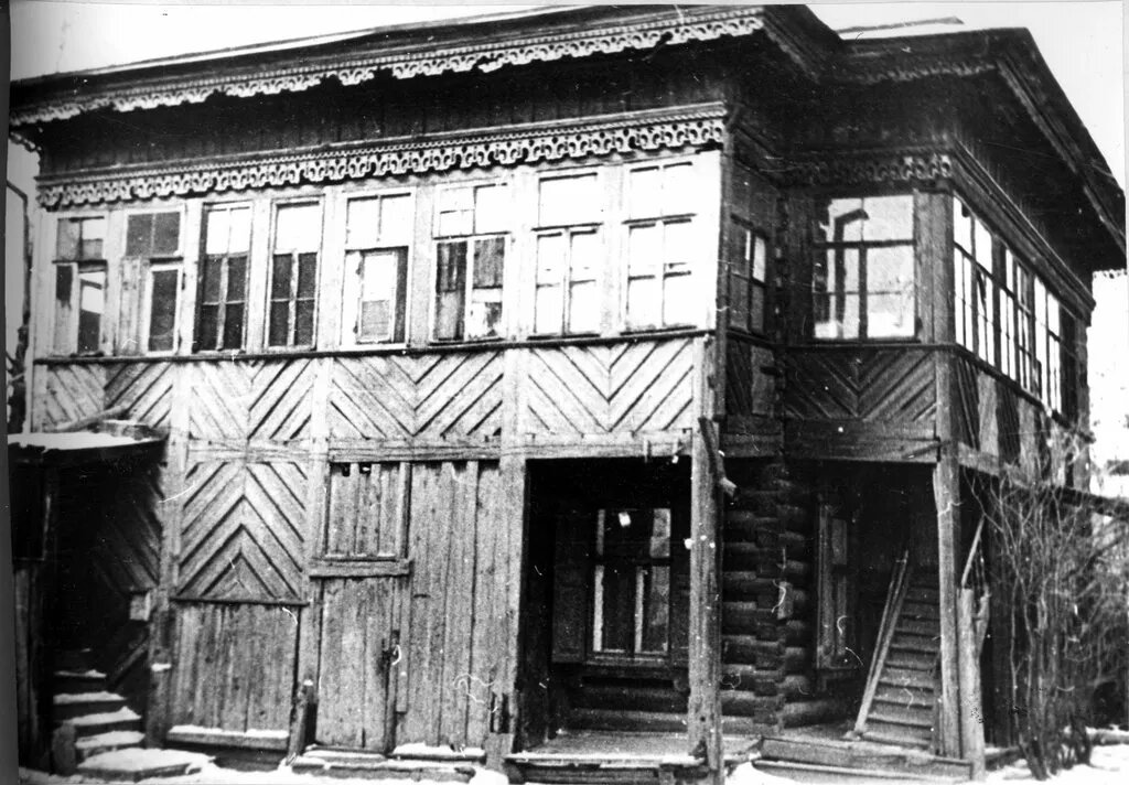 улица Декабрьских Событий, 58