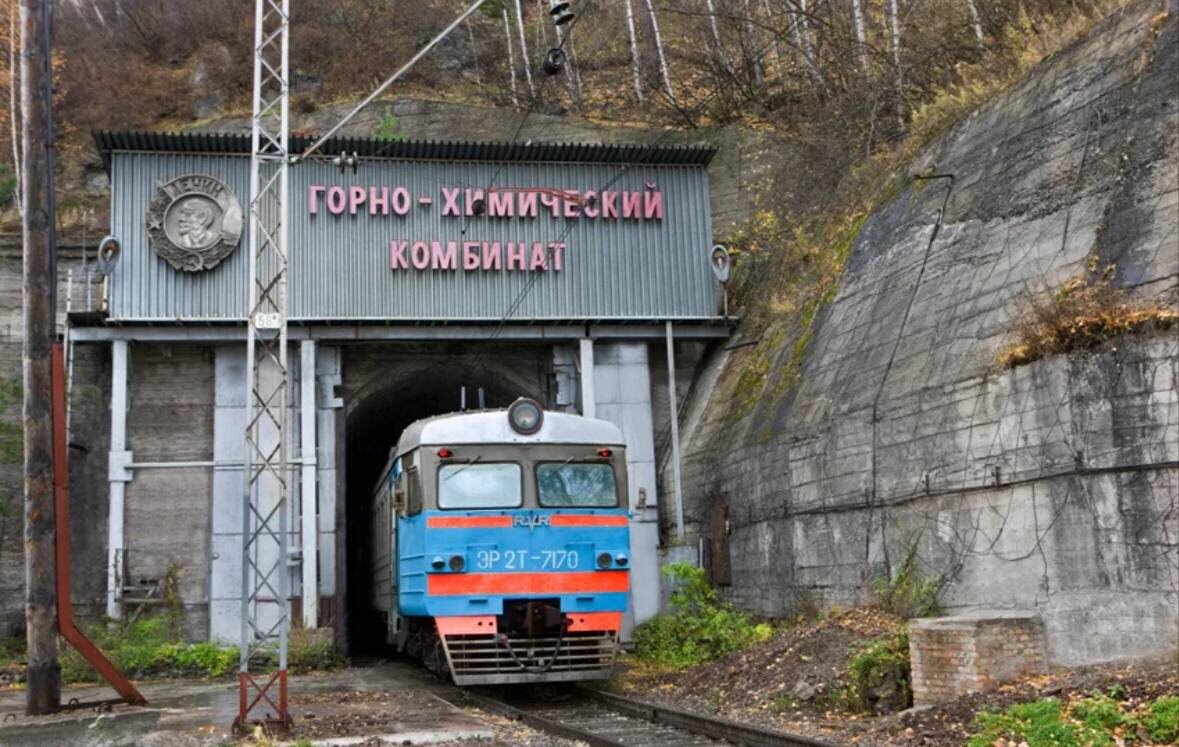 Источник: https://rg.ru/2016/03/17/v-atomgrade-zheleznogorsk-reshili-zadachi-novogo-atomnogo-proekta.html