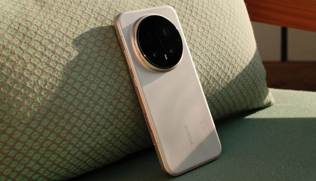    Заряд смартфон Magic 8 Pro восполняет полностью за 42 минуты. Фото: futurecdn.net