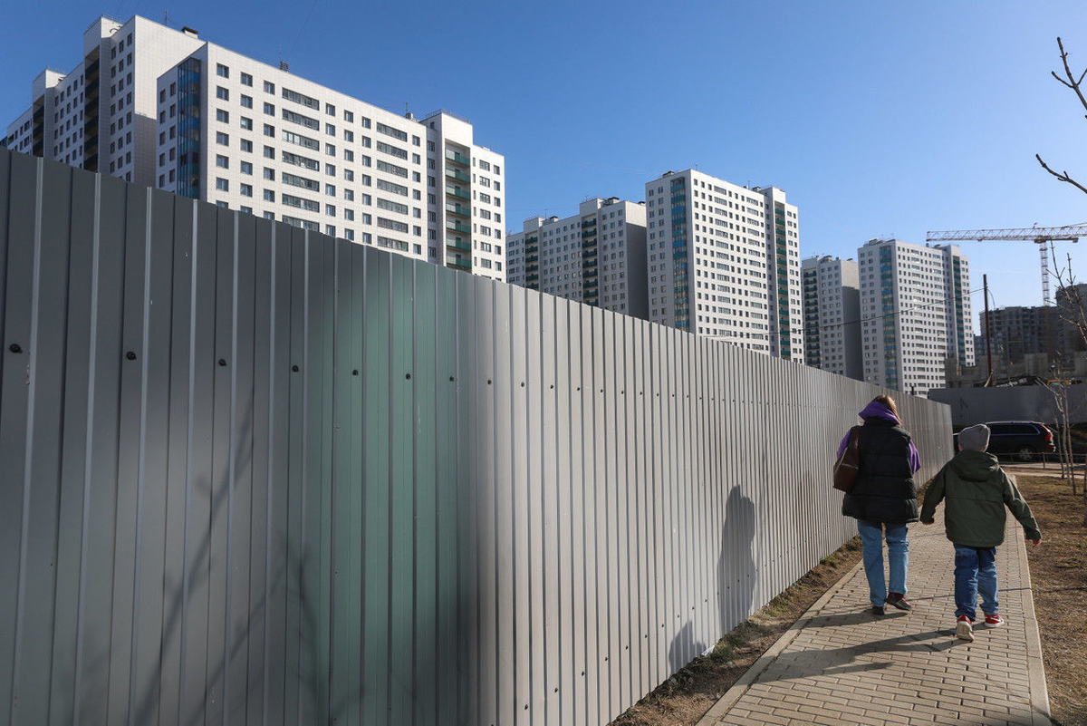 Источник: https://spbdnevnik.ru/news/2025-09-17/nazvany-rayony-peterburga-v-kotoryh-podorozhala-arenda-kvartir