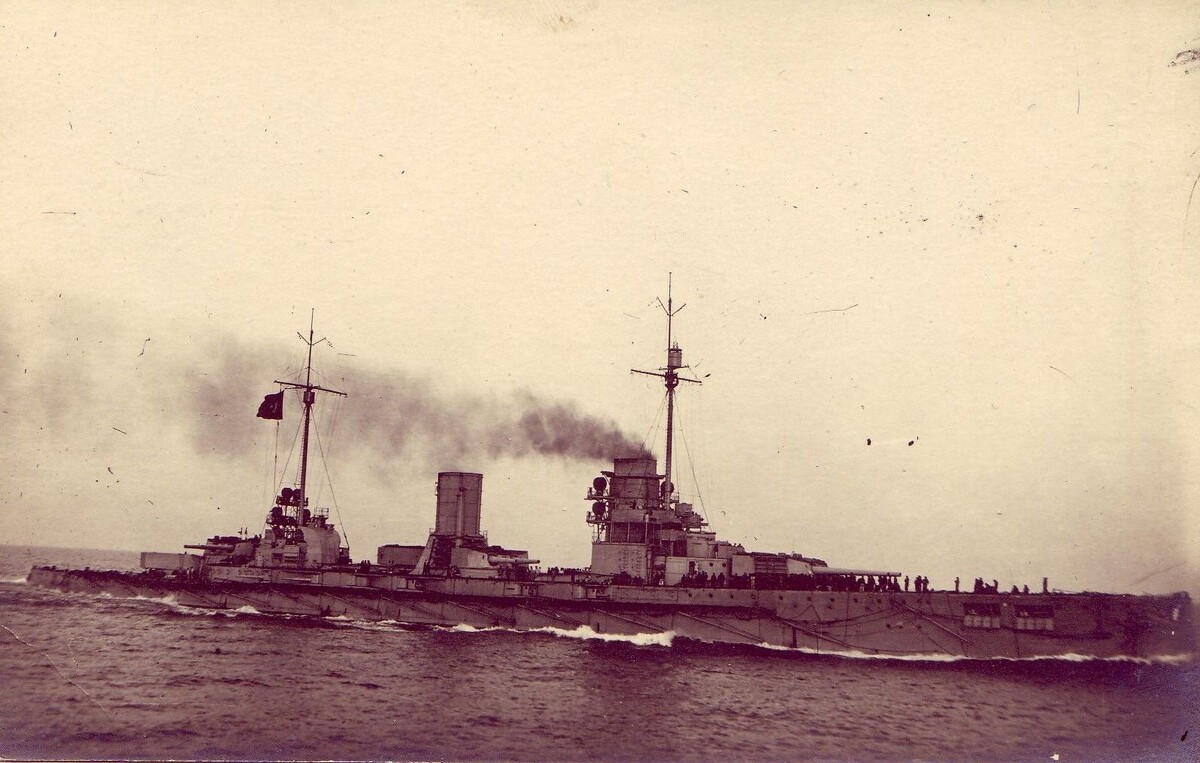 Линейный крейсер «Султан Явуз Селим» (нем. «Гебен»)