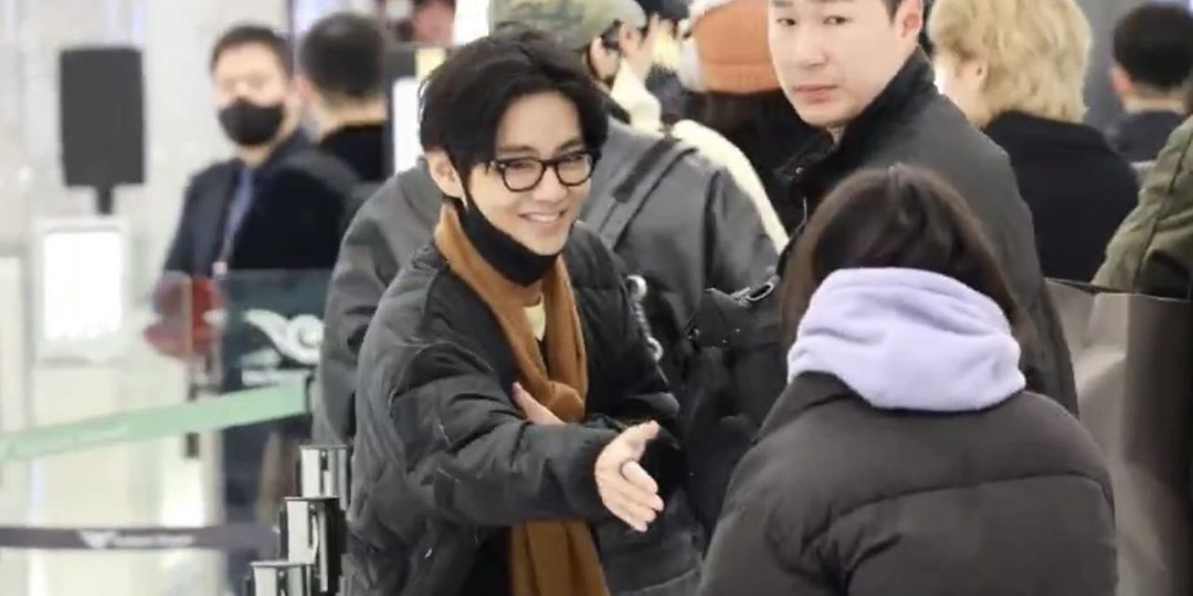 Твоя рука в моей руке...