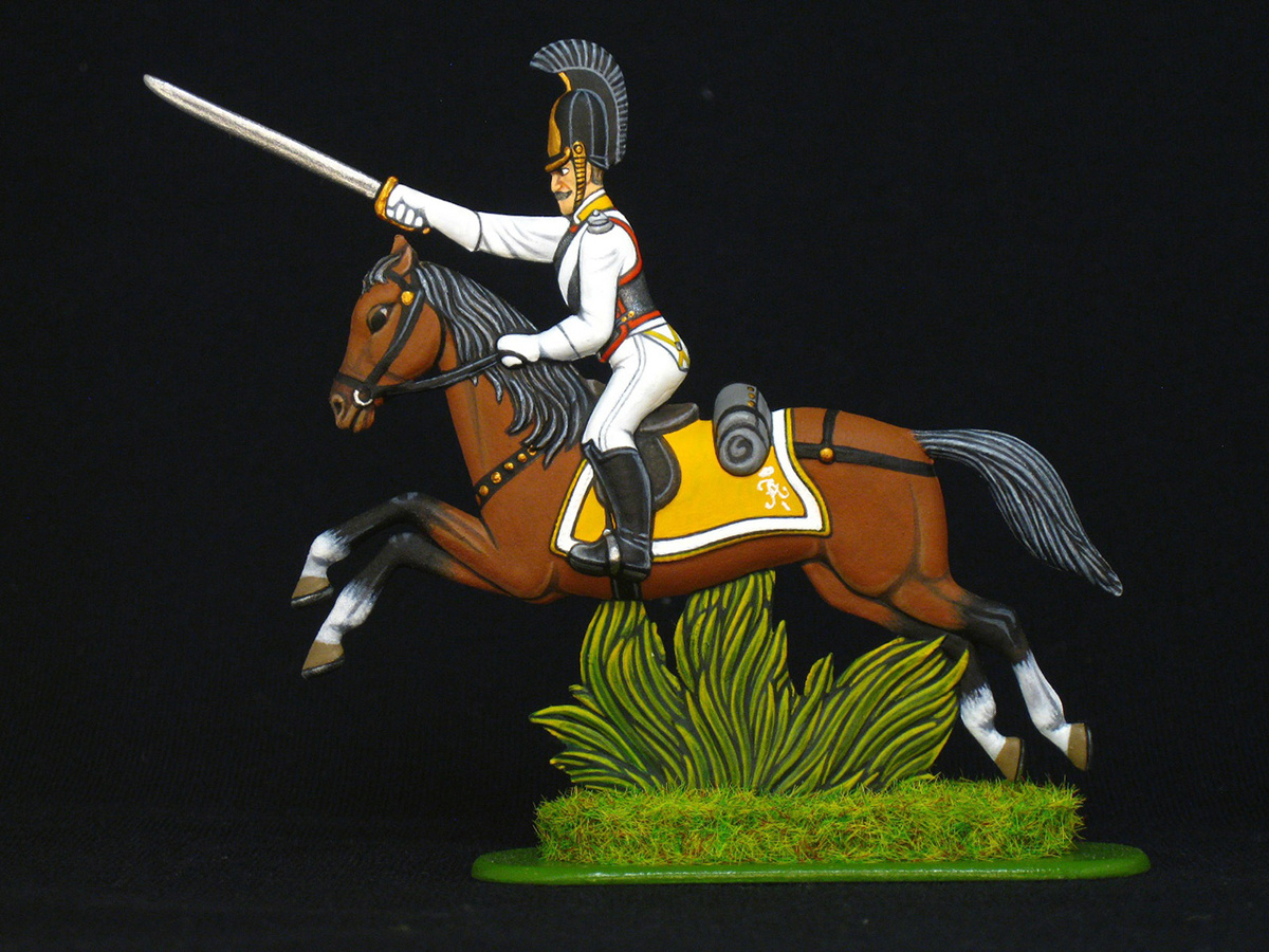 Обер-офицер Астраханского Кирасирского полка. Фигурка из серии ''Войны 1812 года'' скульптора Савельева Б.Д. Восстановлен и поставлен в строй. Ссылка: https://diorama.ru/gallery/misc/7706/ Для справки: 12.10.1811 — генерал-майором Бороздиным 2-м в м. Усвяты Велижского уезда Витебской губернии из офицеров и нижних чинов, отделённых от лейб-кирасирского Его Величества, лейб-кирасирского Её Величества, Екатеринославского кирасирского, Рижского, Казанского, Ямбургского, Нежинского, Псковского, Московского, Финляндского и Митавского драгунских, Гродненского, Елисаветградского и Изюмского гусарских полков сформирован Астраханский кирасирский полк в составе 5-ти эскадронов (ПСЗ, XXXI, 24808). Ссылка: https://ru.wikipedia.org/wiki/Астраханский_8-й_драгунский_полк 12 октября 2026 года исполняется 215 лет со дня сформирования Астраханского кирасирского полка.