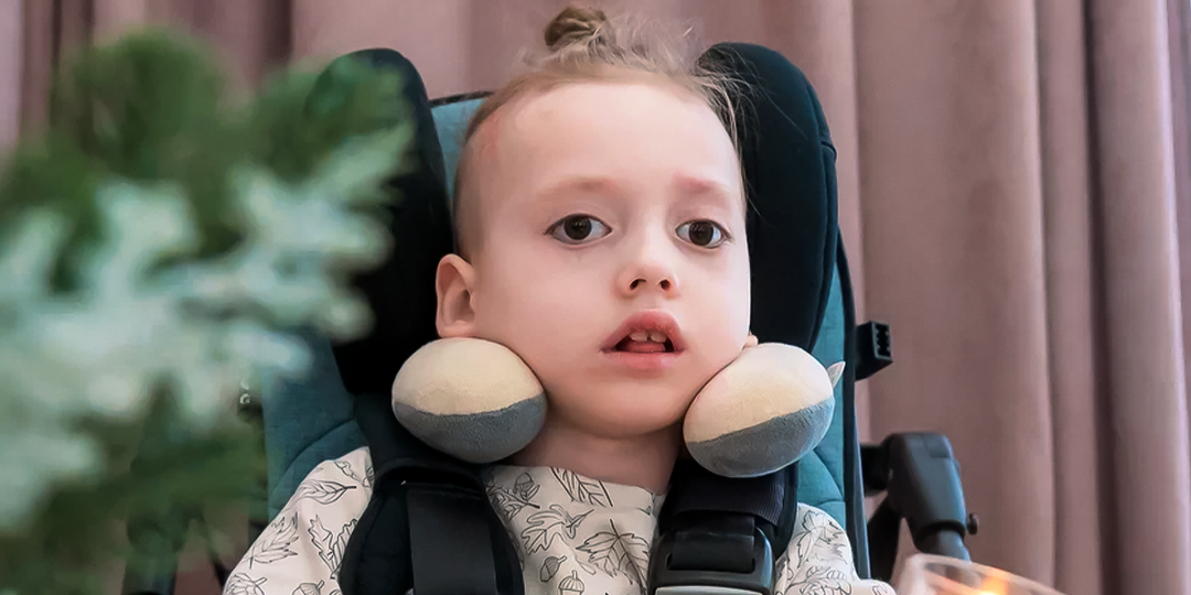 После пожара и 7 минут клинической смерти Пересвет учится жить заново. Ему нужна реабилитация!