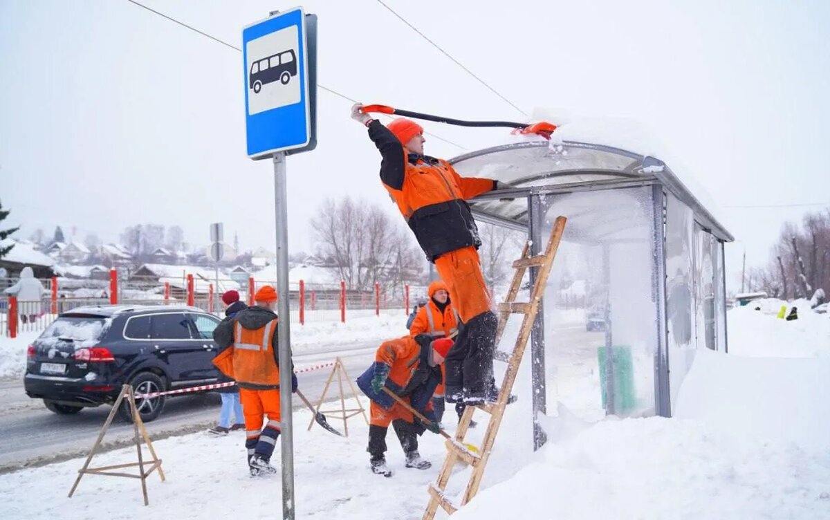    Контроль за расчисткой остановок транспорта усилили в Ижевске