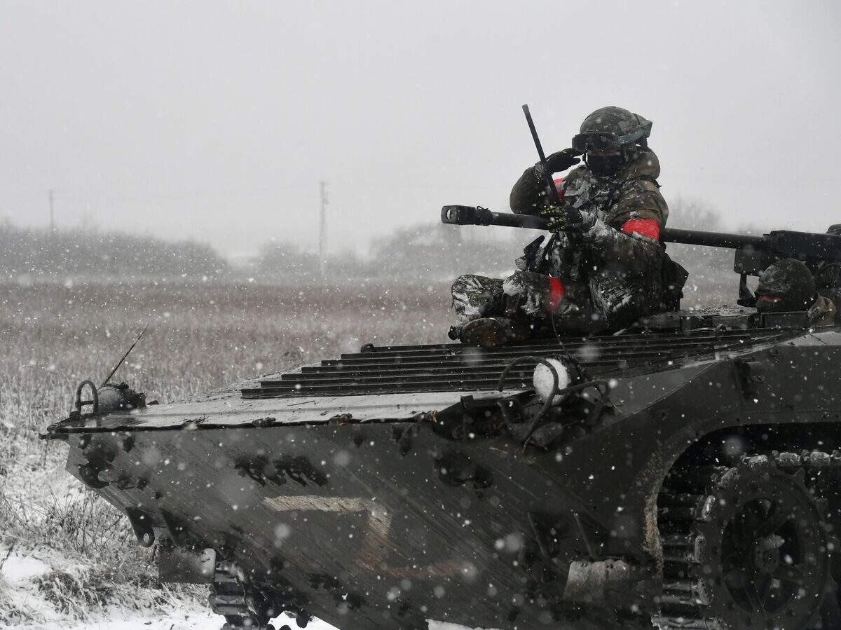    Боевая работа бронированных самоходных машин БРМ-1К вооруженных сил РФ в зоне специальной военной операции | © РИА Новости