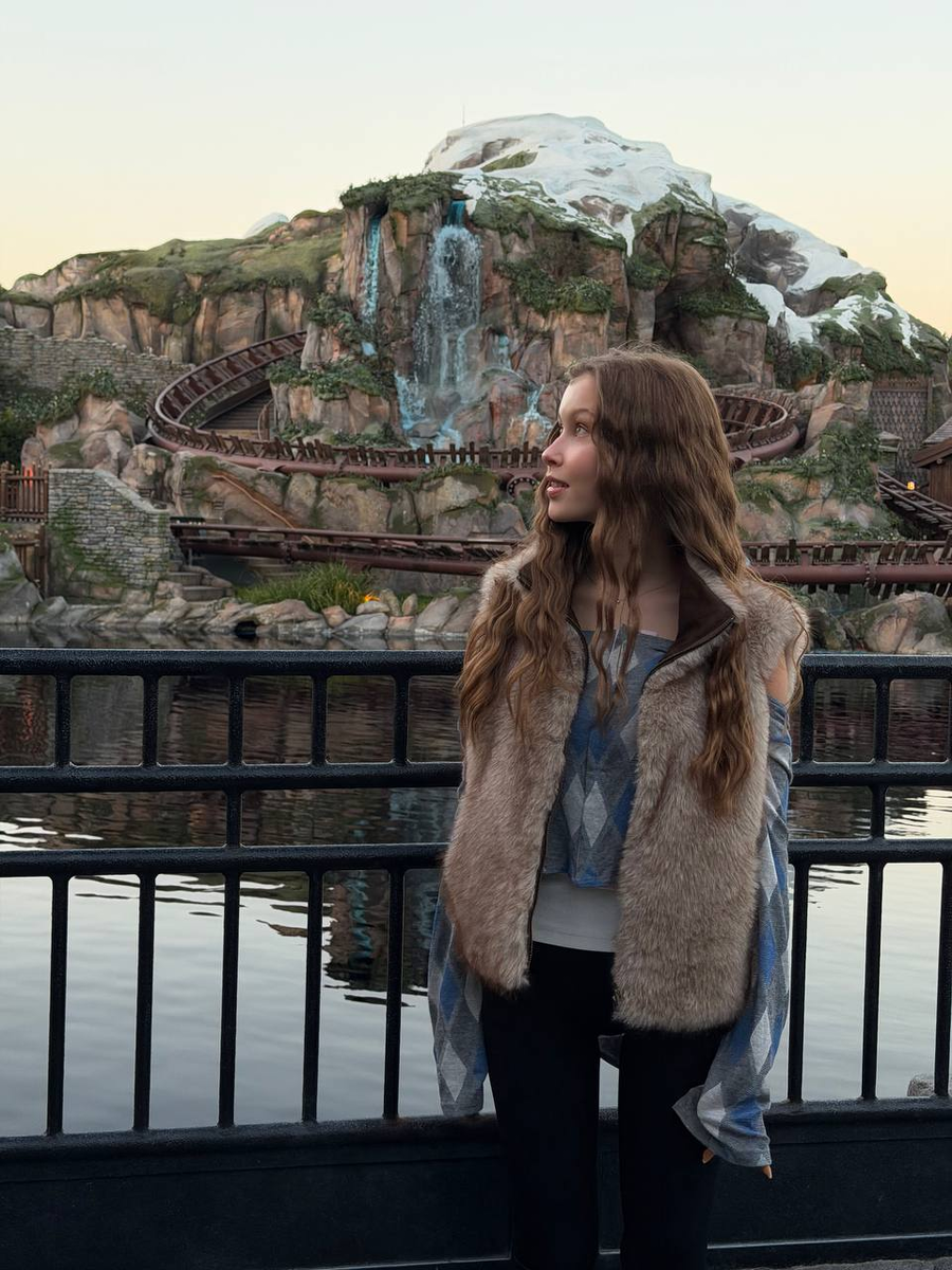 Фото: соцсети Анны Пересильд