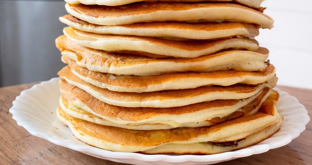 Пышные панкейки: завтрак, который принесёт радость!