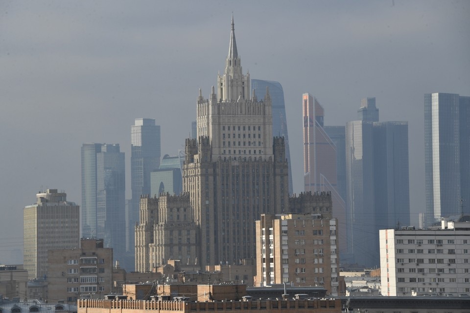    В МИД России призвали США освободить Мадуро и его супругу Владимир ВЕЛЕНГУРИН