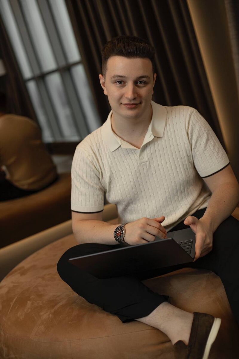 Михаил Тесленко