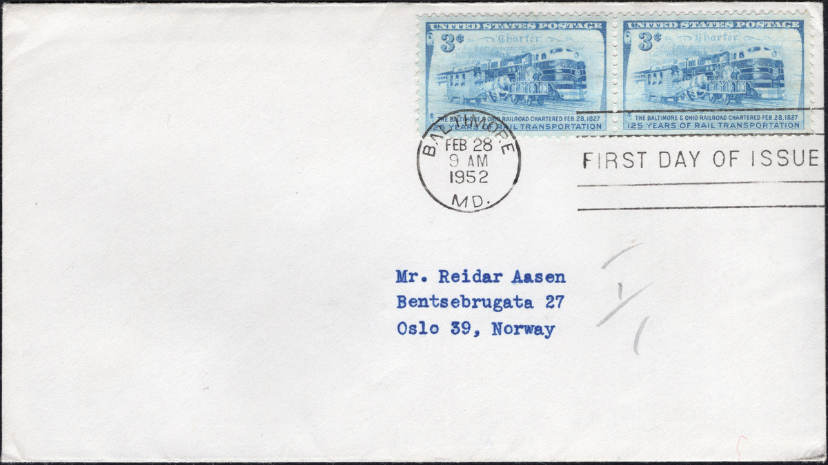 1.2. Конверт первого дня (КПД) - специальный немаркированный конверт, на котором наклеенные почтовые марки погашены в первый день их выпуска.