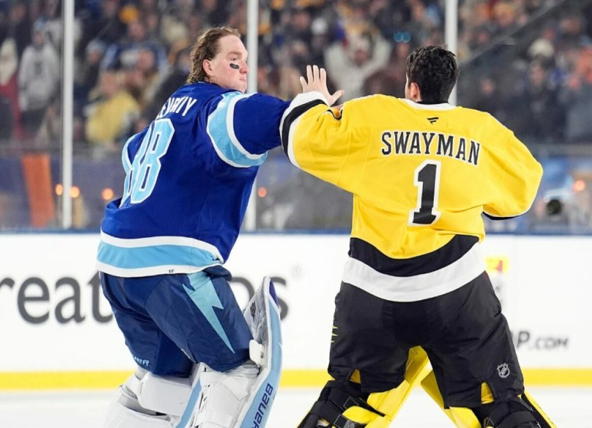     Tampa Bay Times: кулаки Василевского зажгли «Тампу» в первом в истории клуба матче под открытым небом