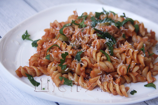 Паста с тунцом за 10 минут. Ну очень вкусный ужин.