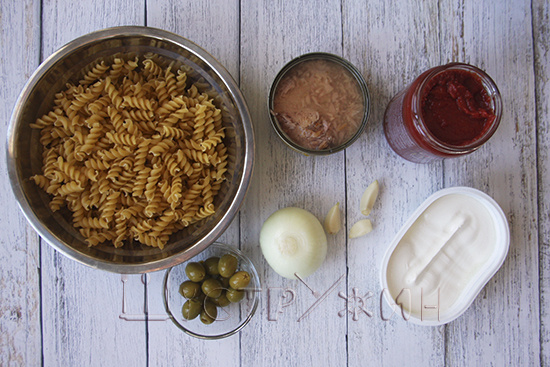 Что нужно для приготовления пасты с тунцом.