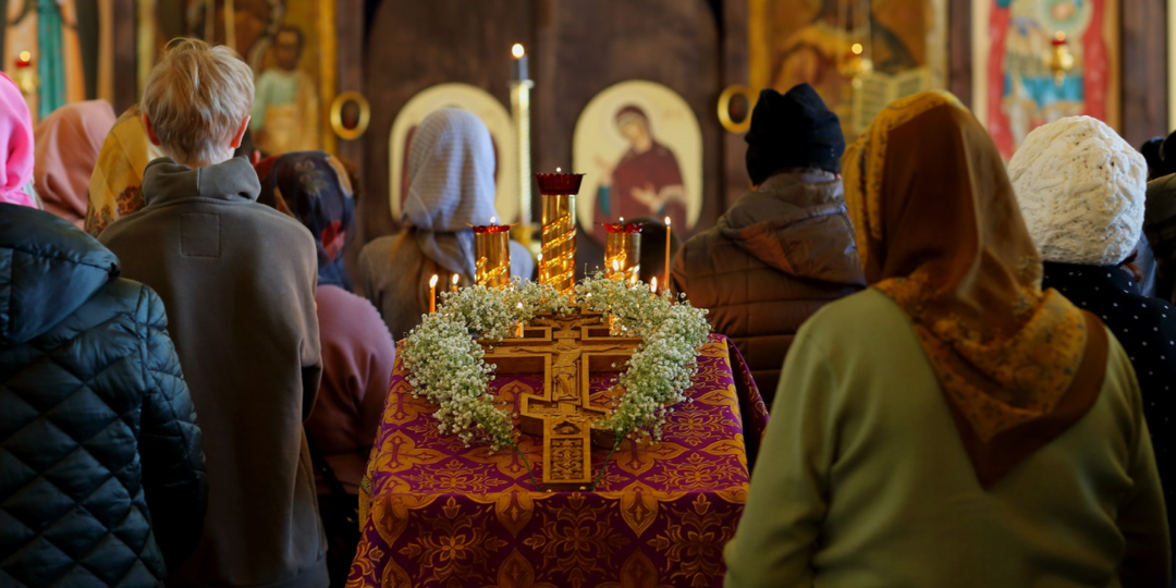 Как быть, если на богослужении тяжело стоять?